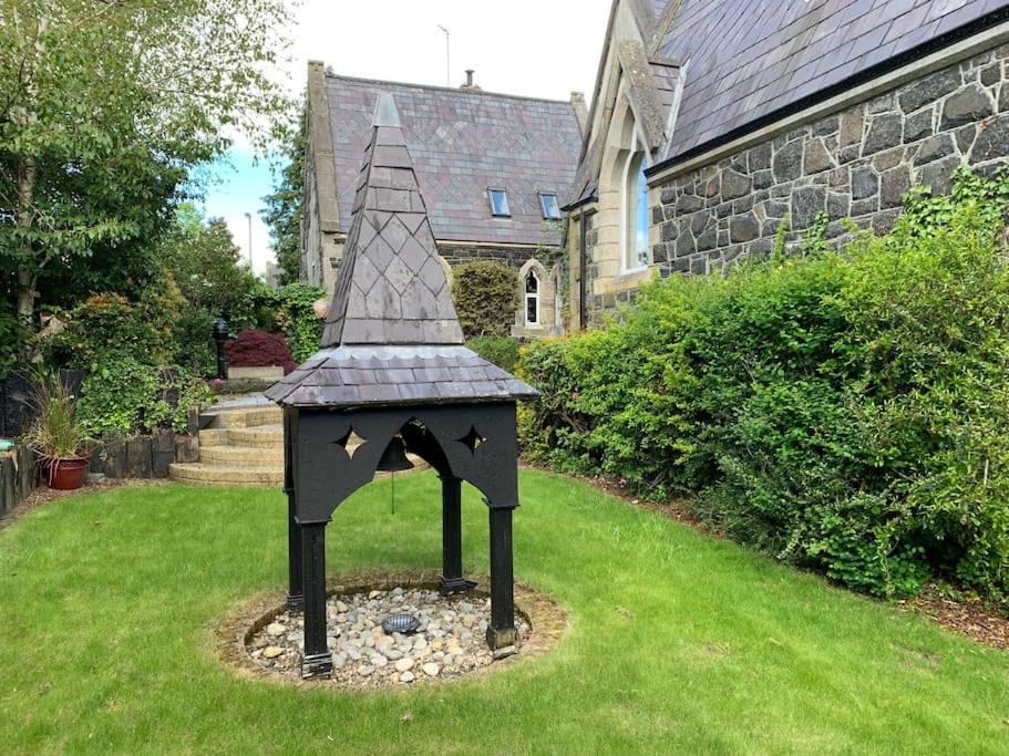 Villa Old Schoolhouse, Galgorm Esterno foto